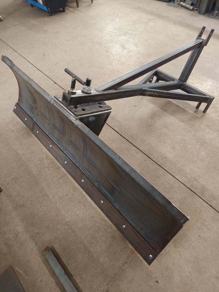 sahk väiketraktorile metallitooted